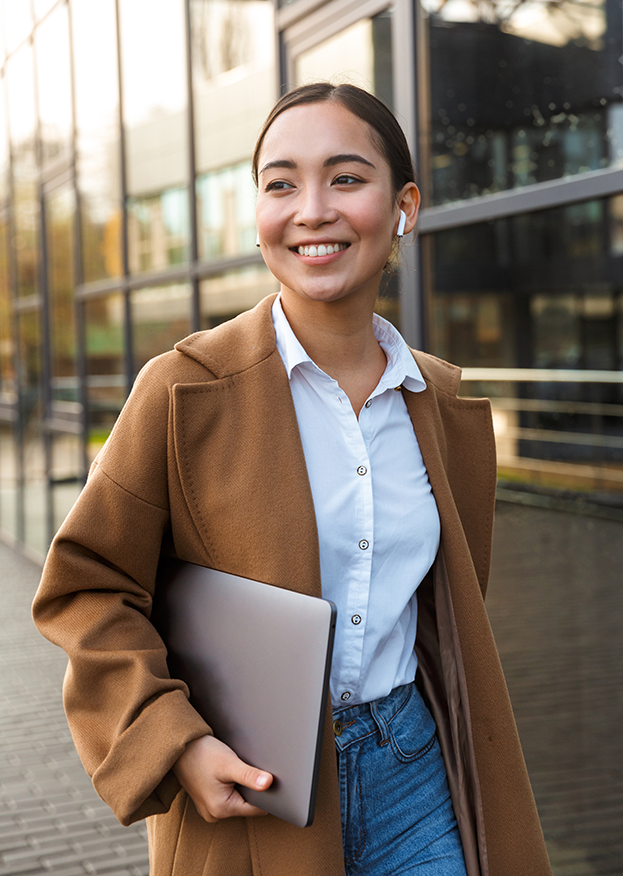 Operational training visuals and motion-graphics style